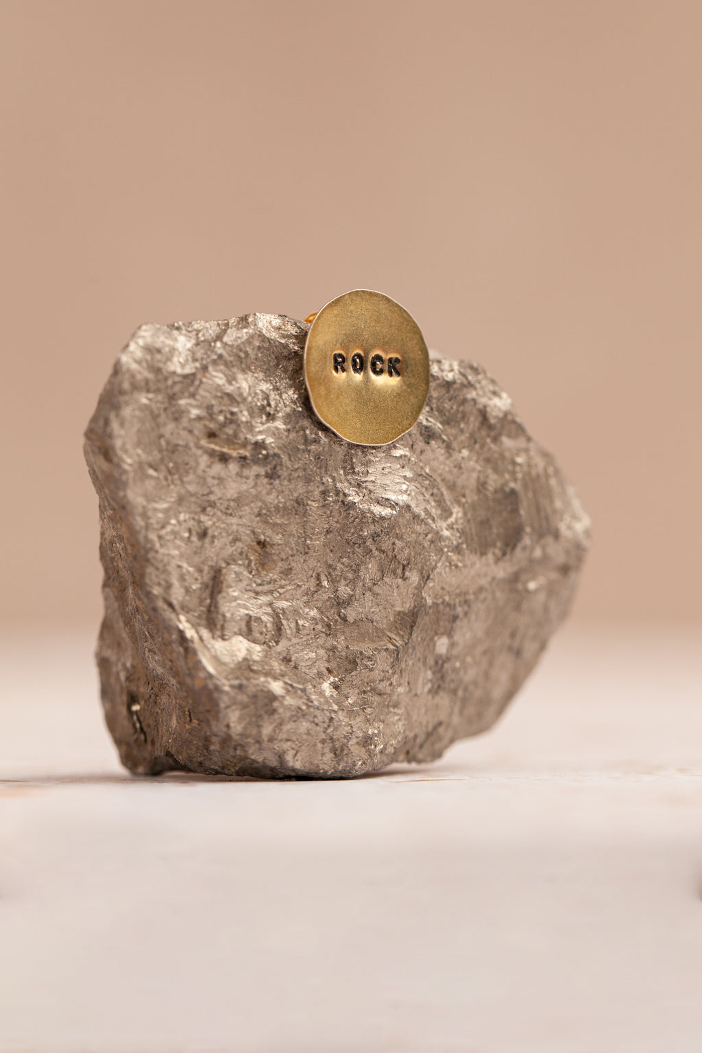 "Monorecchino Grace"