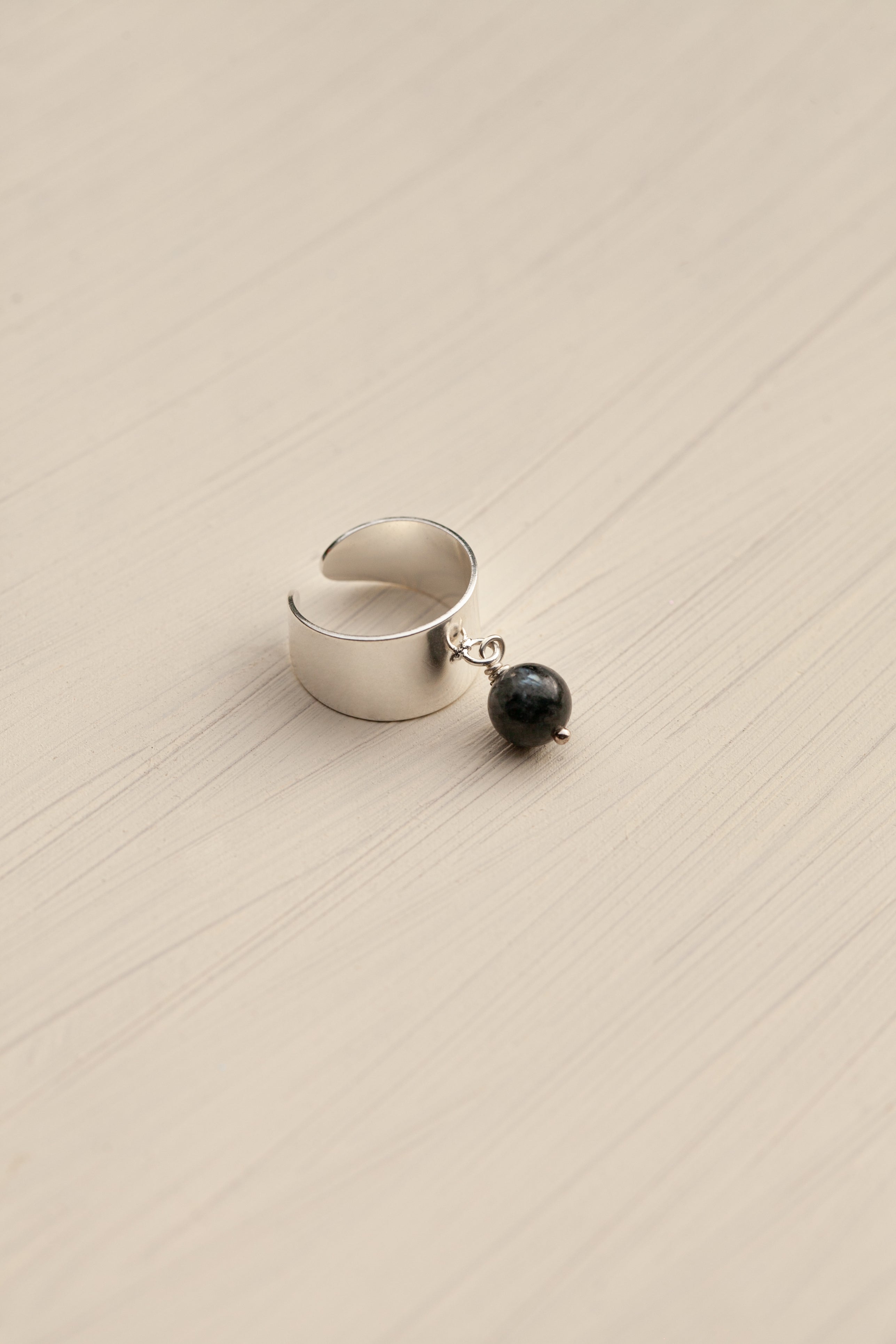 “Anello Ciondolo”