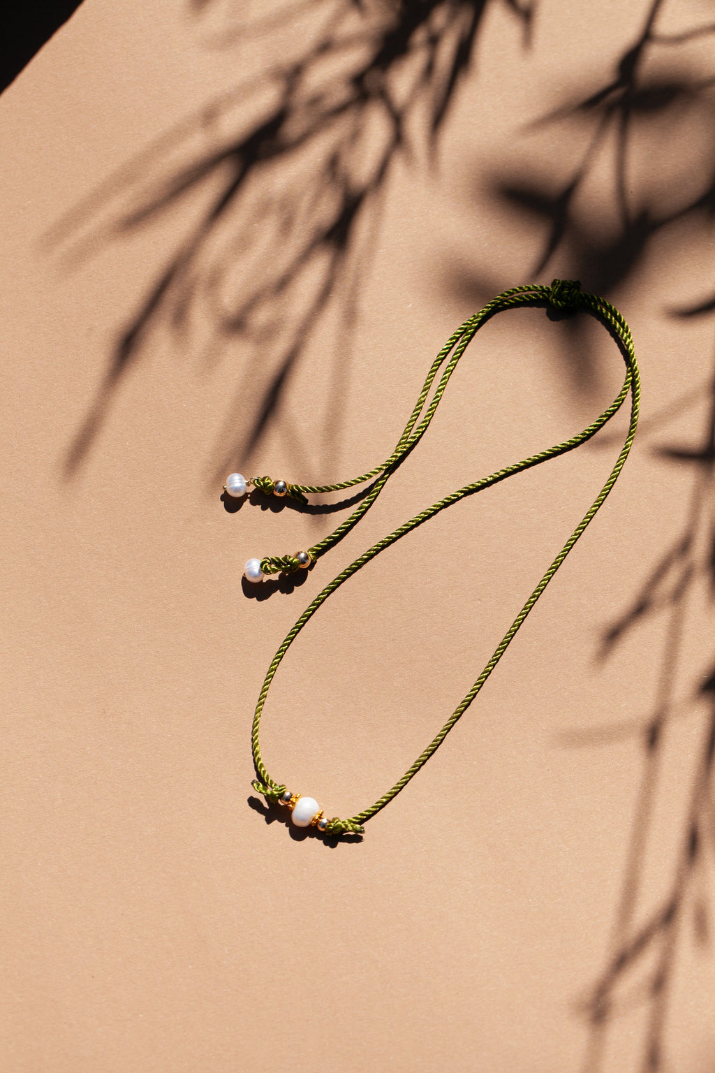 “Girocollo Parigi”