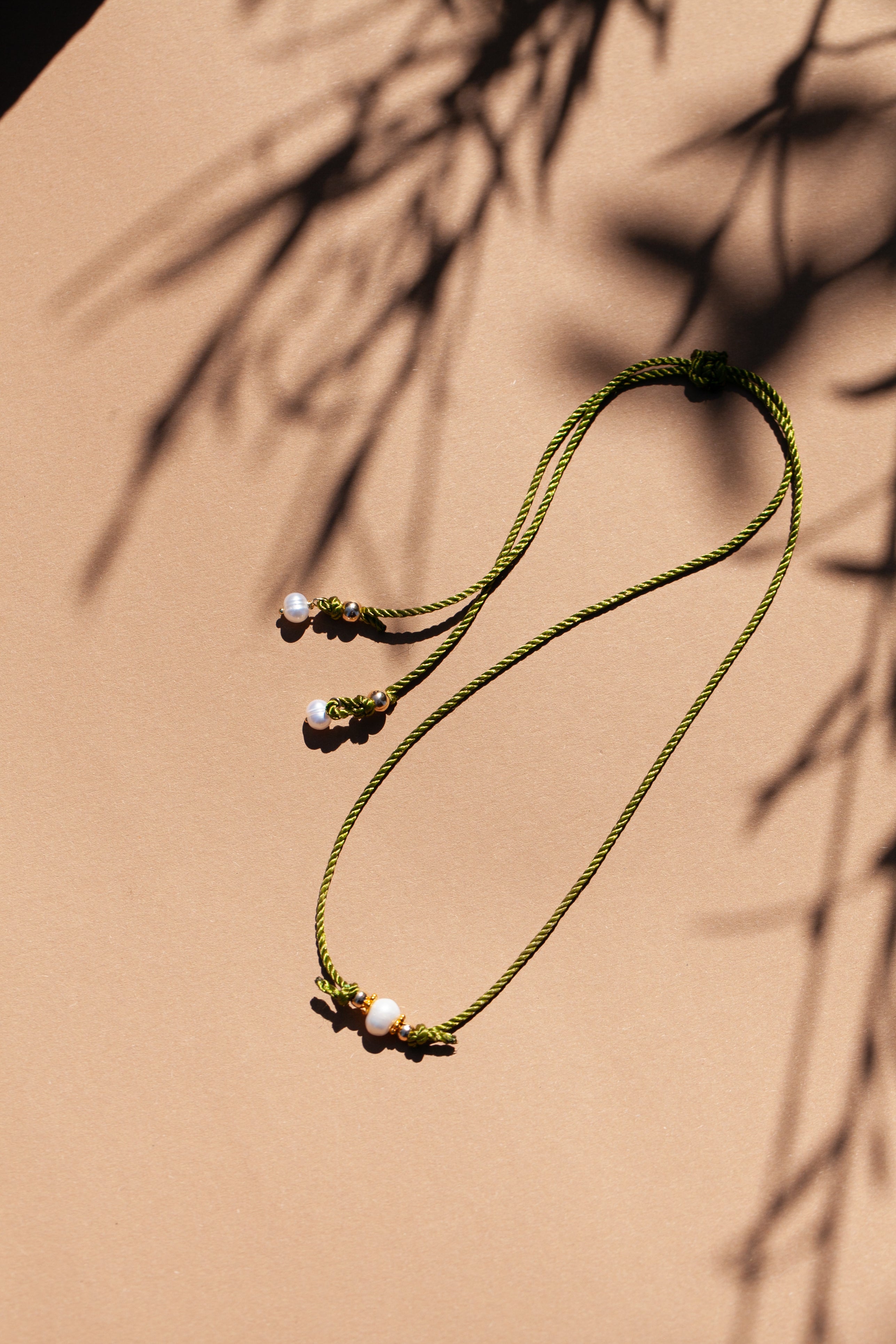 “Girocollo Parigi”