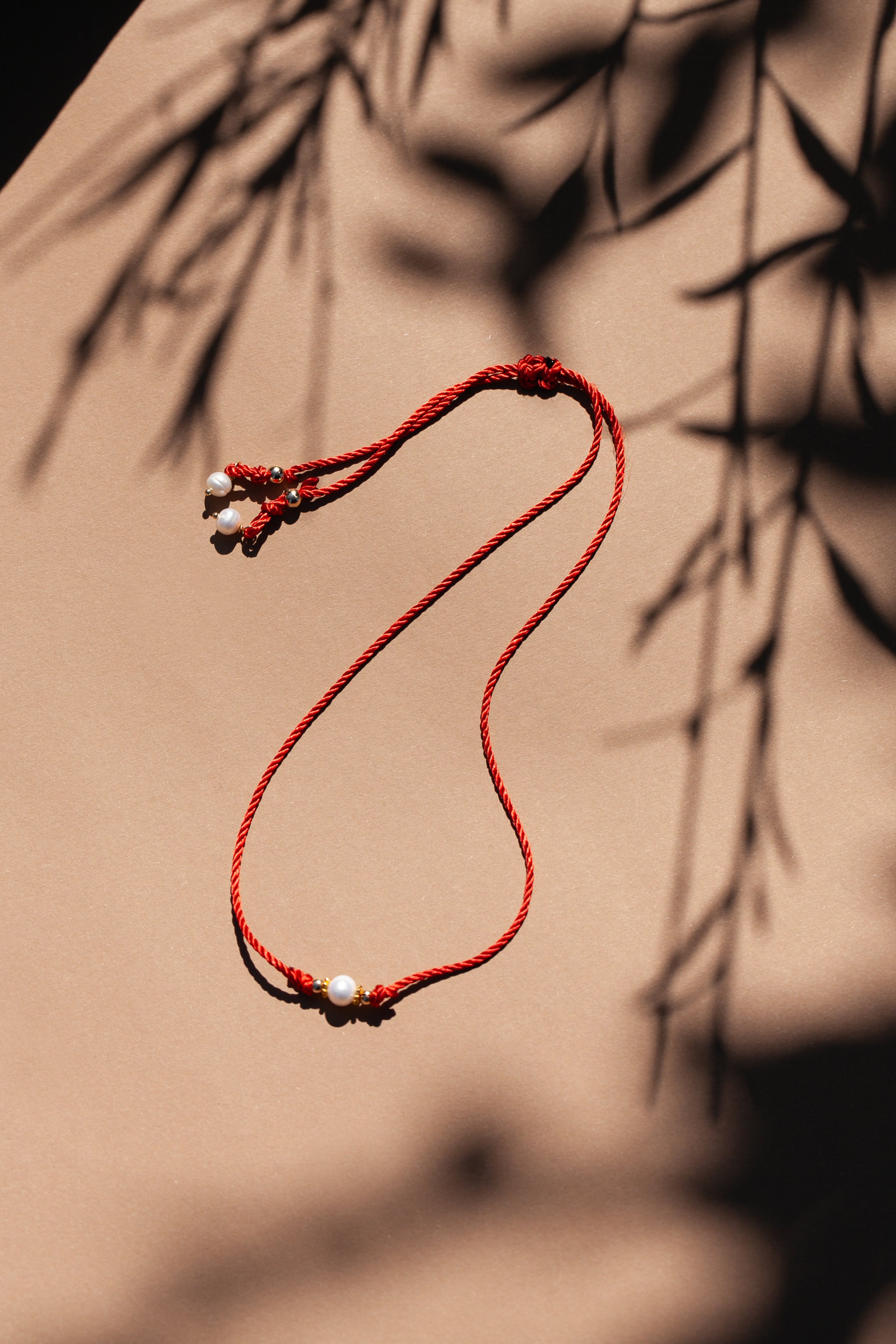 “Girocollo Parigi”