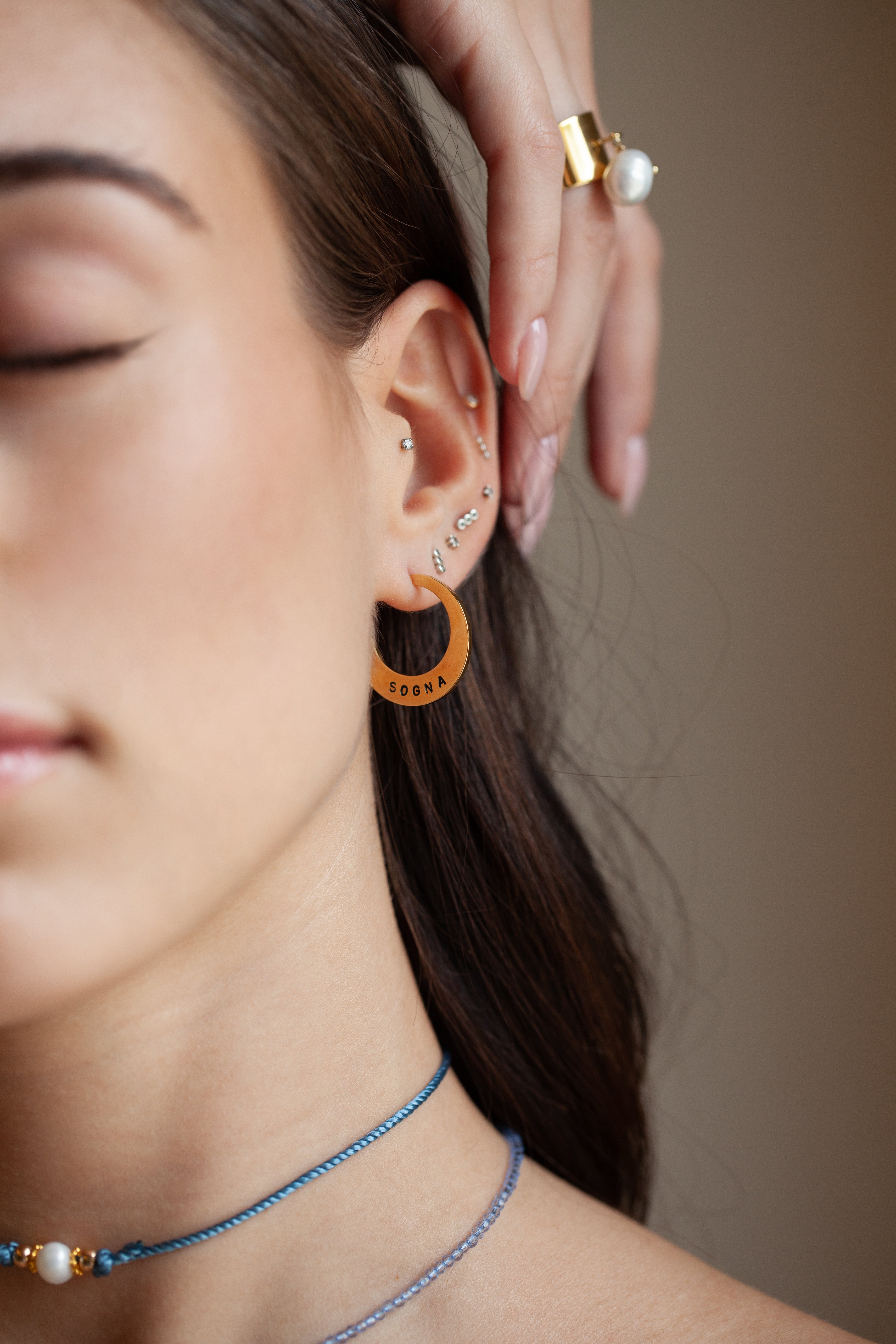 “Orecchini mini luna”