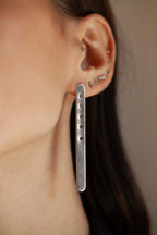 “Orecchini barretta”